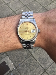 Rolex Oyster Datejust Ref 16220 From 1991 - Champagne Dial, Stainless Steel Bracelet