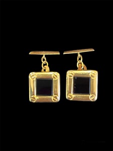 18ct Gold Square onyx Cuff Links
