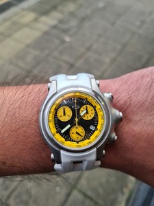 Oakley Holeshot Carlos Sastre Limited Edition Watch